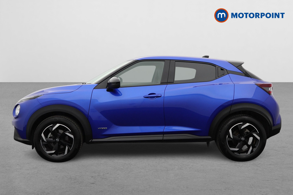Nissan Juke N-Connecta Automatic Petrol-Electric Hybrid SUV - Stock Number (1569305) - Passenger side