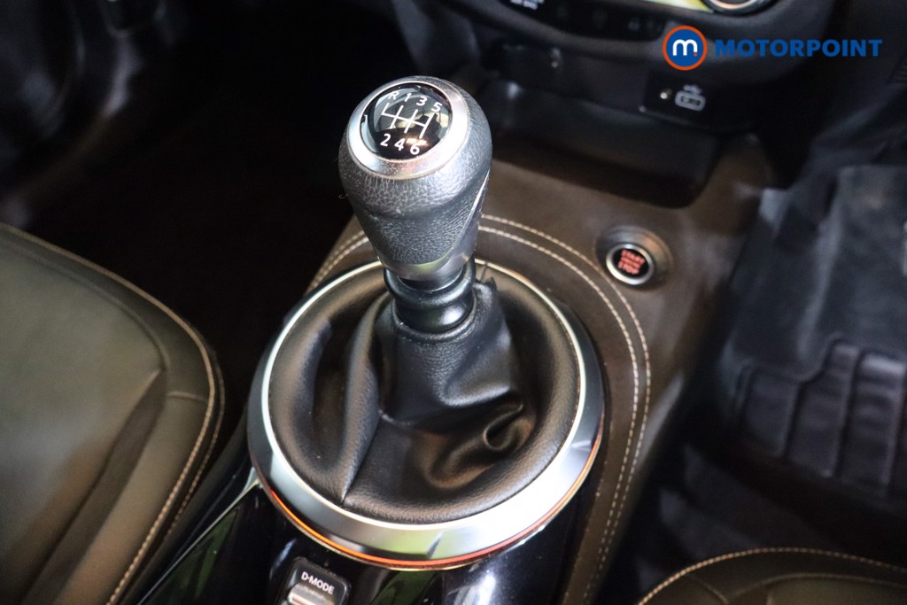 Nissan Juke Tekna-Plus Manual Petrol SUV - Stock Number (1569377) - 11th supplementary image
