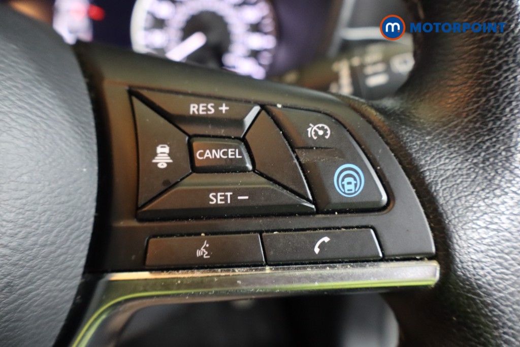 Nissan Juke Tekna-Plus Manual Petrol SUV - Stock Number (1569377) - 13th supplementary image