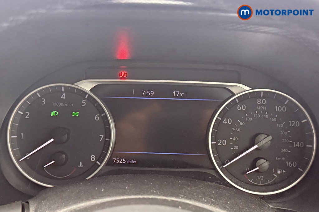 Nissan Juke N-Connecta Automatic Petrol SUV - Stock Number (1569814) - 3rd supplementary image