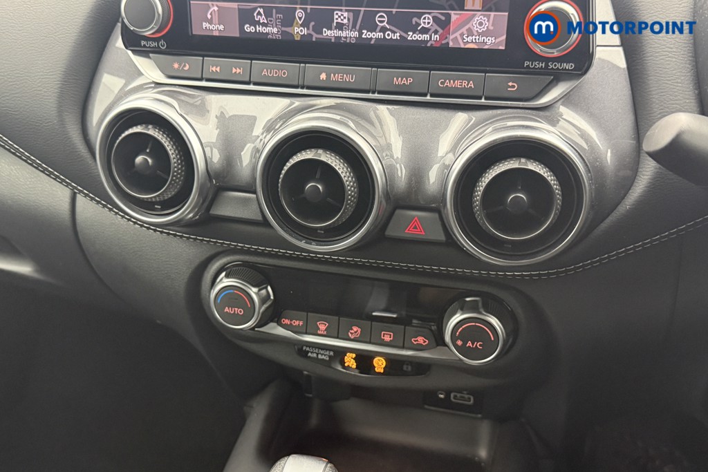 Nissan Juke N-Connecta Automatic Petrol SUV - Stock Number (1569814) - 4th supplementary image