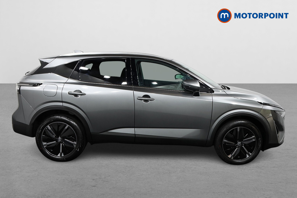 Nissan Qashqai Tekna Automatic Petrol SUV - Stock Number (1569878) - Drivers side