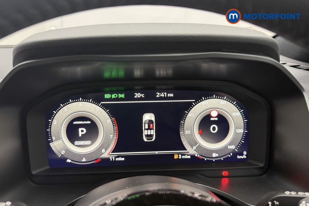 Nissan Qashqai Tekna Automatic Petrol SUV - Stock Number (1569879) - 4th supplementary image