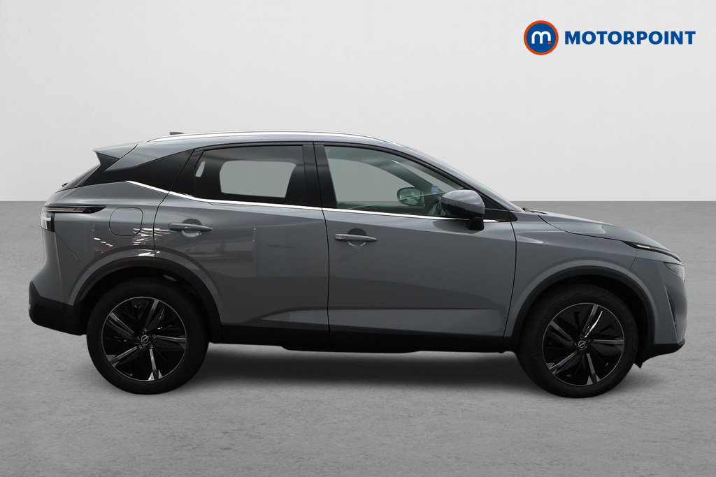 Nissan Qashqai Tekna Automatic Petrol SUV - Stock Number (1569912) - Drivers side