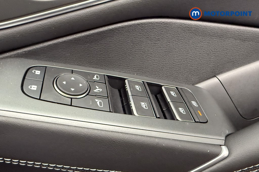 Nissan Qashqai Tekna Automatic Petrol SUV - Stock Number (1569914) - 16th supplementary image