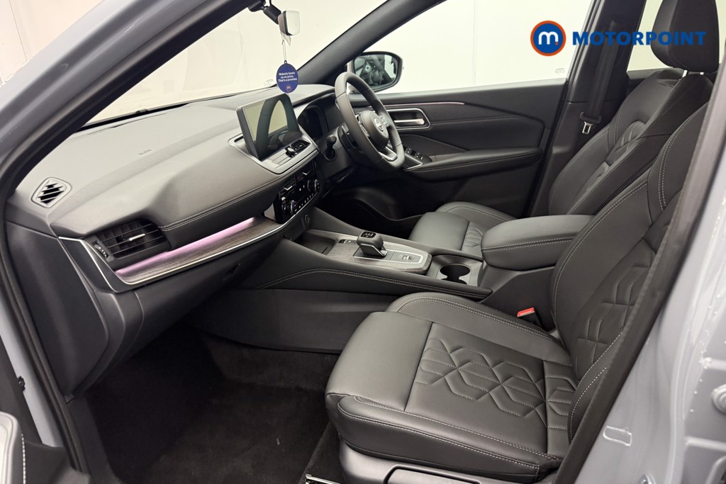 Nissan Qashqai Tekna Automatic Petrol SUV - Stock Number (1569914) - 1st supplementary image