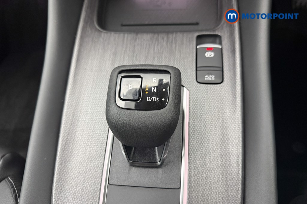 Nissan Qashqai Tekna Automatic Petrol SUV - Stock Number (1569918) - 7th supplementary image