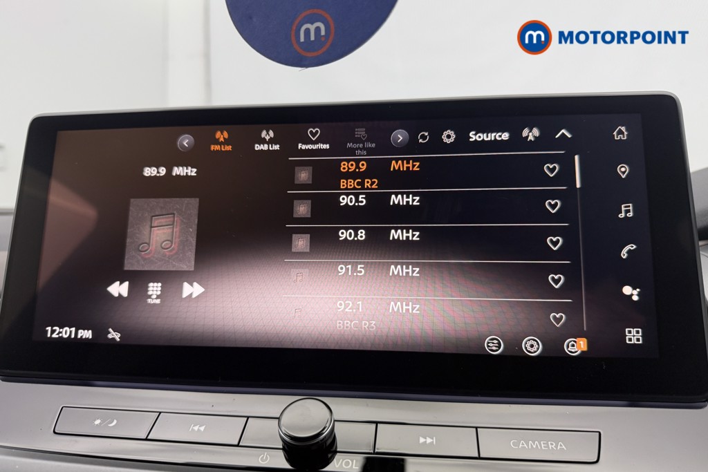 Nissan Qashqai Tekna Automatic Petrol SUV - Stock Number (1569921) - 4th supplementary image