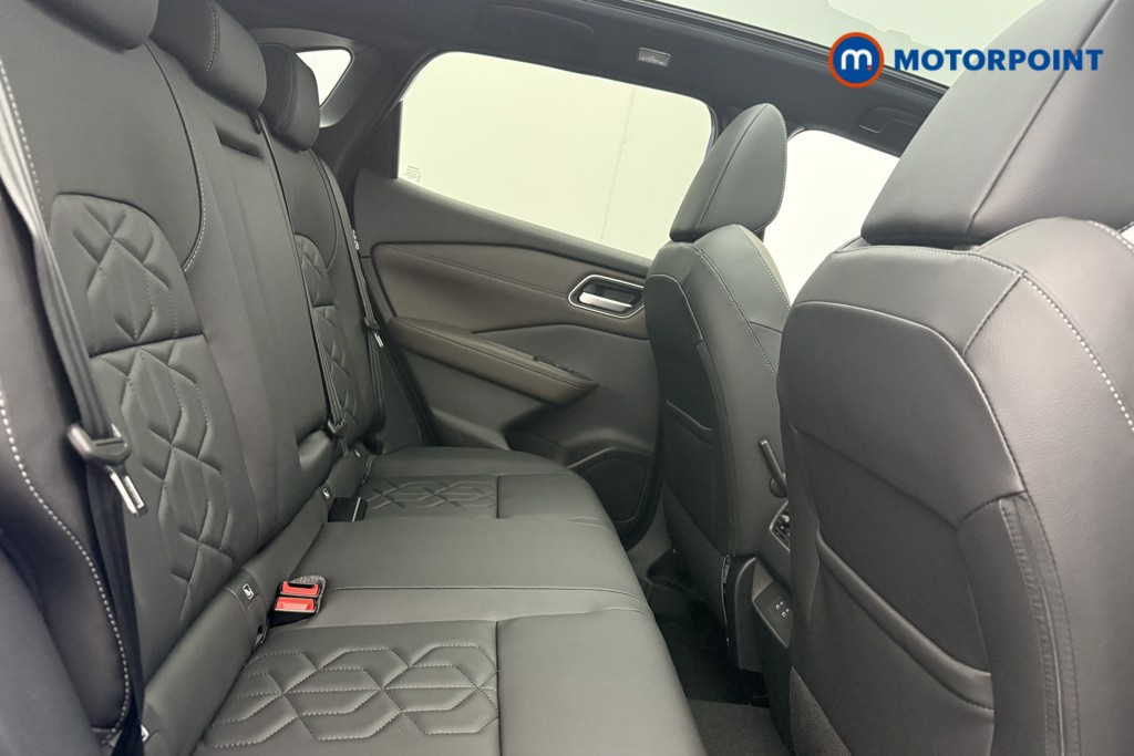 Nissan Qashqai Tekna Automatic Petrol SUV - Stock Number (1569921) - 9th supplementary image