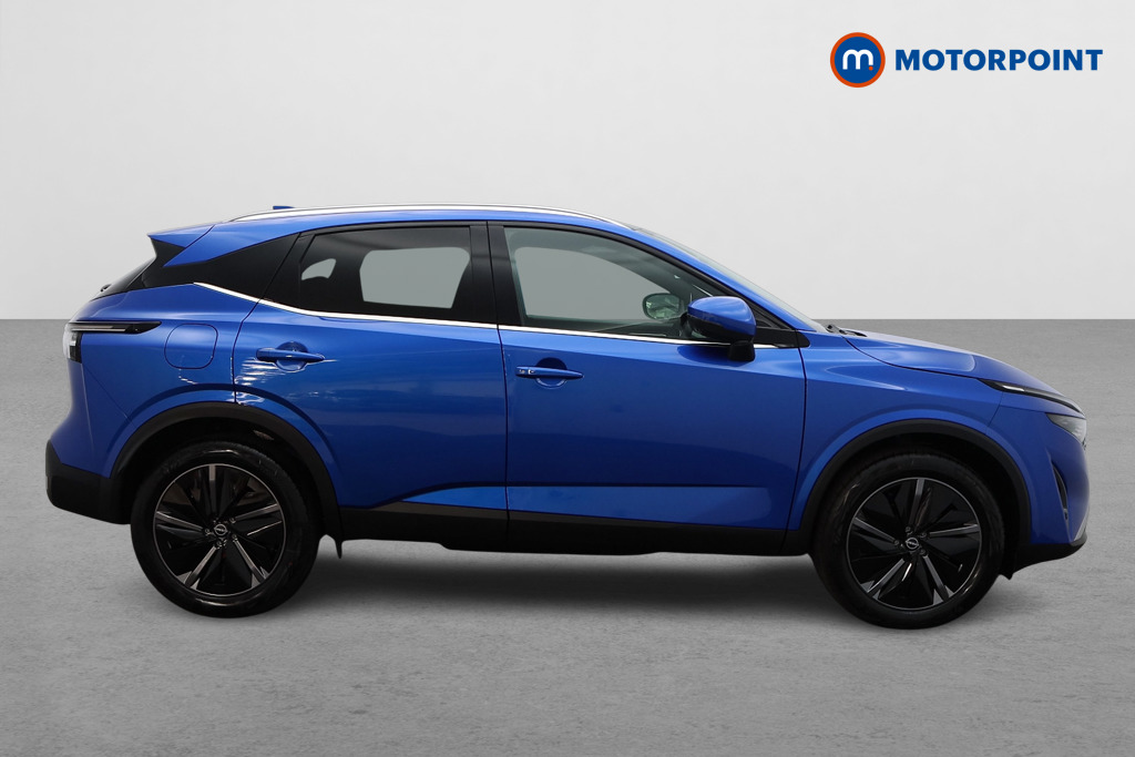 Nissan Qashqai Tekna Automatic Petrol SUV - Stock Number (1569921) - Drivers side