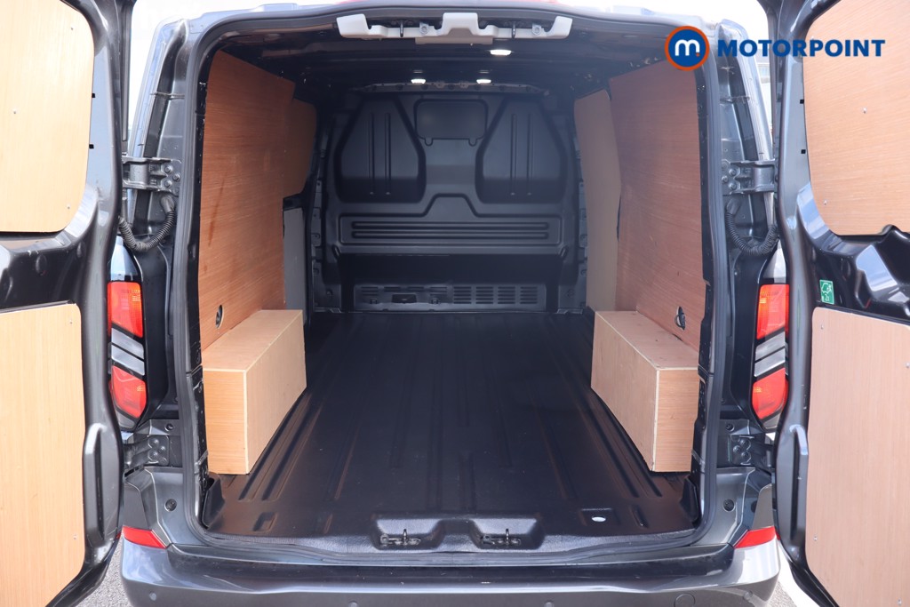 Ford Transit Custom Limited Manual Diesel Panel Van - Stock Number (1569969) - 16th supplementary image