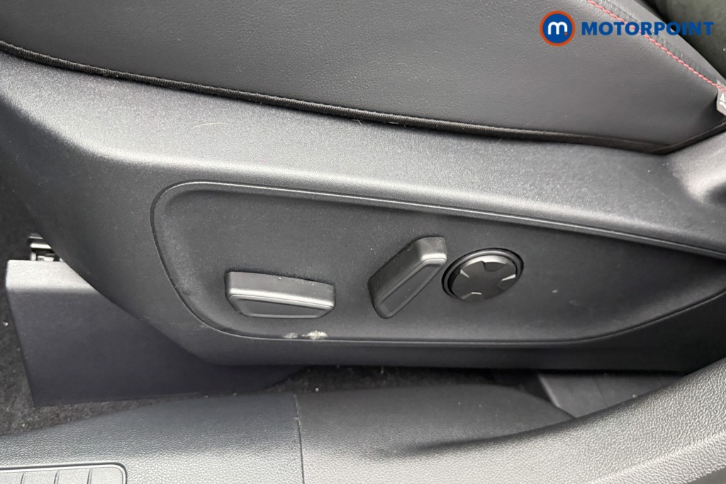 Ford Kuga St-Line Automatic Petrol Plug-In Hybrid SUV - Stock Number (1570102) - 20th supplementary image
