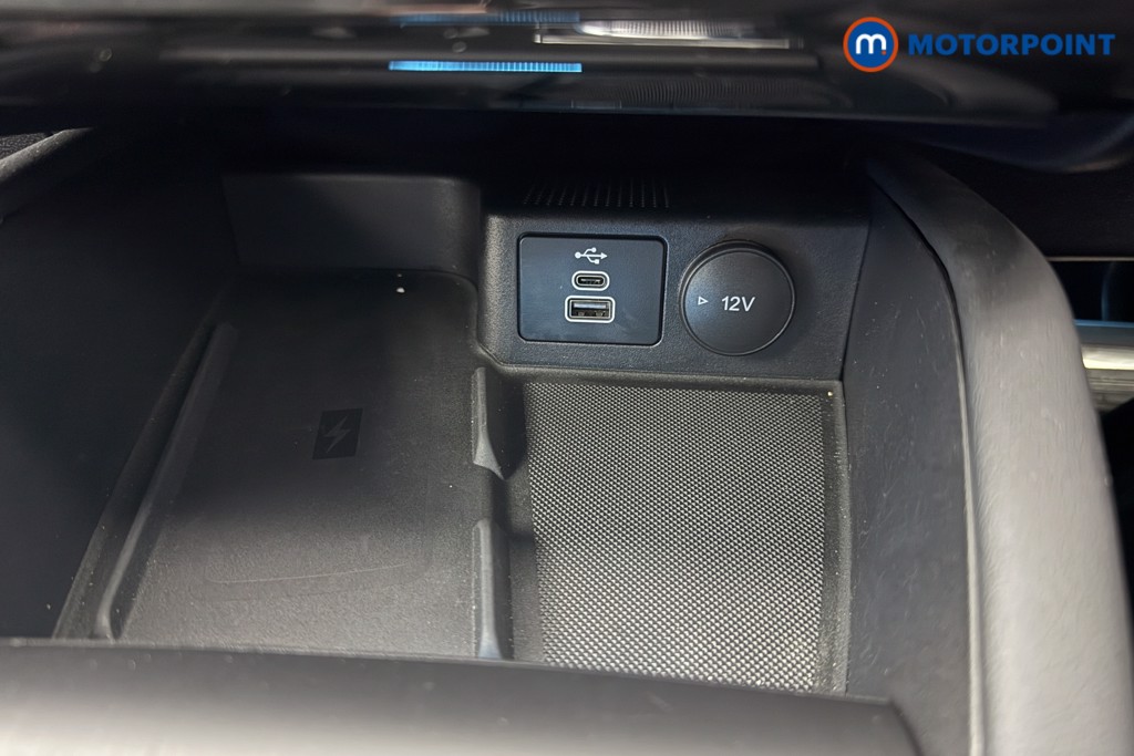 Ford Kuga St-Line Automatic Petrol Plug-In Hybrid SUV - Stock Number (1570103) - 9th supplementary image