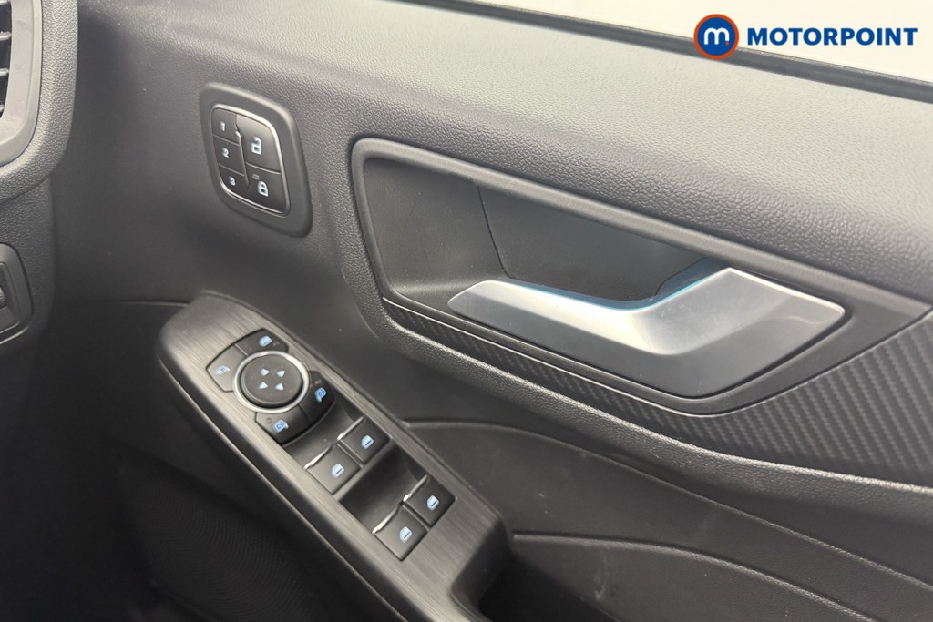 Ford Kuga St-Line Automatic Petrol Plug-In Hybrid SUV - Stock Number (1570103) - 13th supplementary image