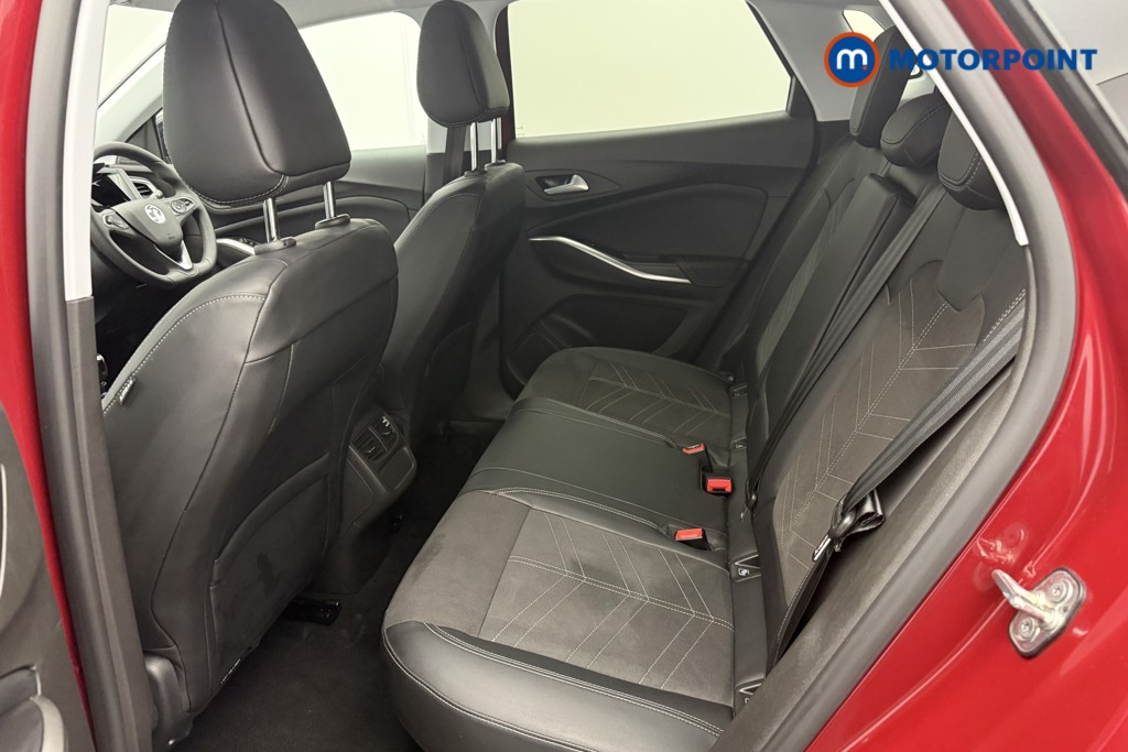 Vauxhall Grandland Ultimate Manual Petrol SUV - Stock Number (1570313) - 4th supplementary image