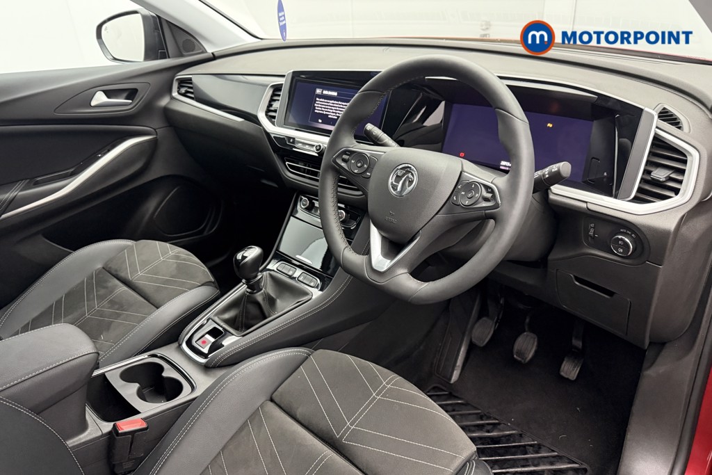 Vauxhall Grandland Ultimate Manual Petrol SUV - Stock Number (1570313) - 6th supplementary image