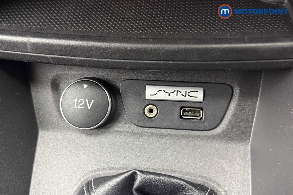 Ford Ka-Plus Zetec Manual Petrol Hatchback - Stock Number (1570339) - 11th supplementary image