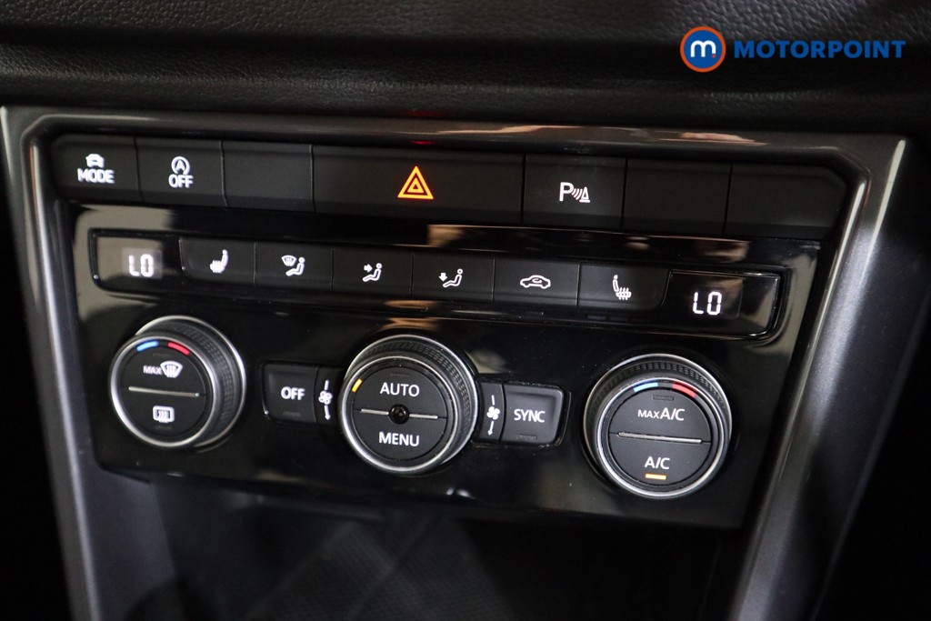 Volkswagen T-Roc R-Line Automatic Petrol SUV - Stock Number (1570362) - 8th supplementary image