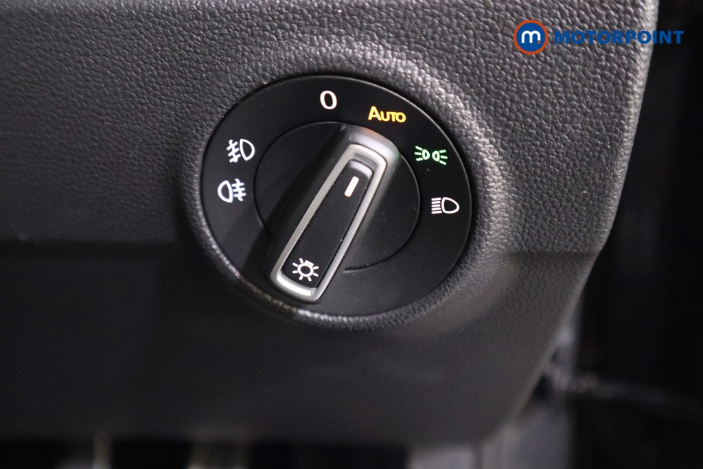 Volkswagen T-Roc R-Line Automatic Petrol SUV - Stock Number (1570362) - 10th supplementary image