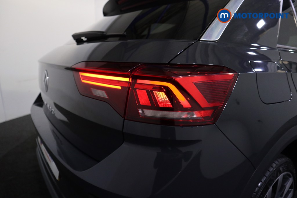 Volkswagen T-Roc R-Line Automatic Petrol SUV - Stock Number (1570362) - 23rd supplementary image