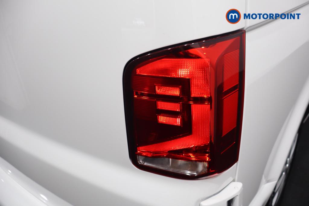Volkswagen Transporter Highline Manual Diesel Panel Van - Stock Number (1570525) - 29th supplementary image