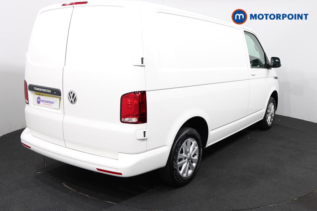 Volkswagen Transporter Highline Manual Diesel Panel Van - Stock Number (1570525) - Drivers side rear corner