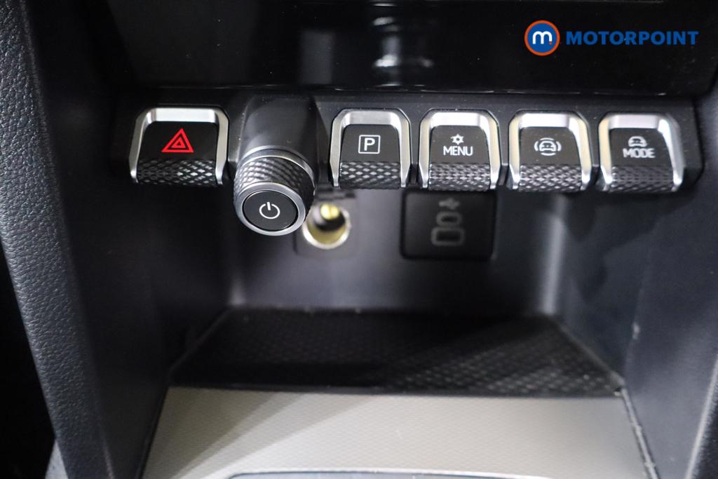 Volkswagen Amarok Life Manual Diesel Double Cab Pick-Up - Stock Number (1570561) - 4th supplementary image