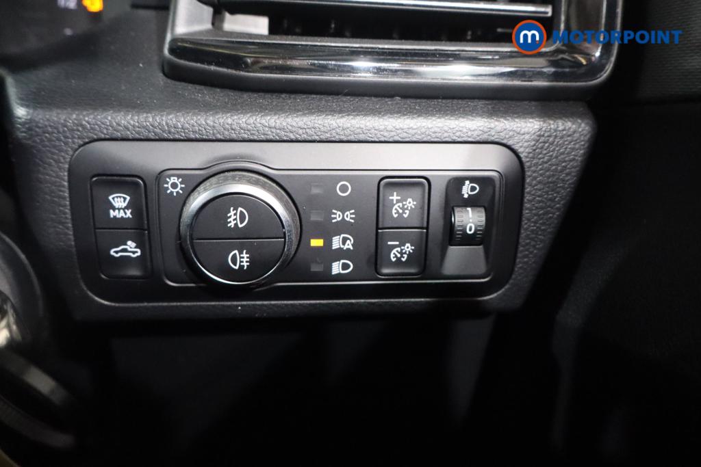 Volkswagen Amarok Life Manual Diesel Double Cab Pick-Up - Stock Number (1570561) - 12th supplementary image