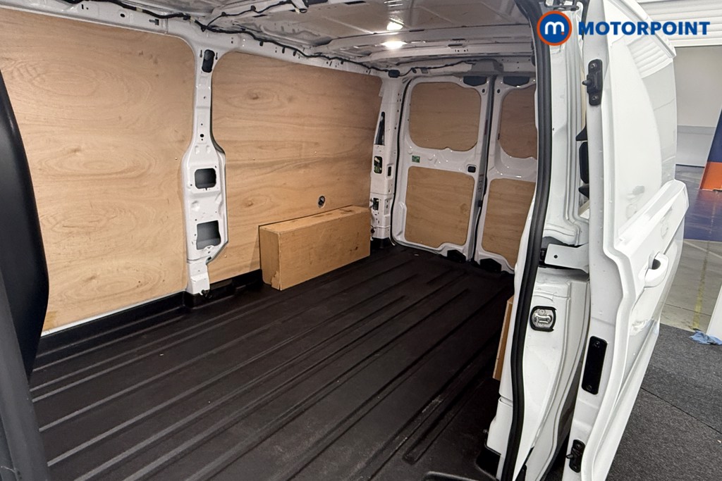 Ford Transit Custom Limited Manual Diesel Panel Van - Stock Number (1570715) - 21st supplementary image