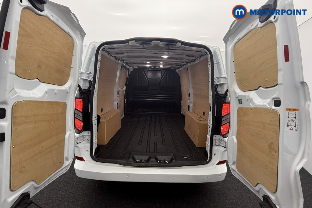 Ford Transit Custom Limited Manual Diesel Panel Van - Stock Number (1570715) - 25th supplementary image