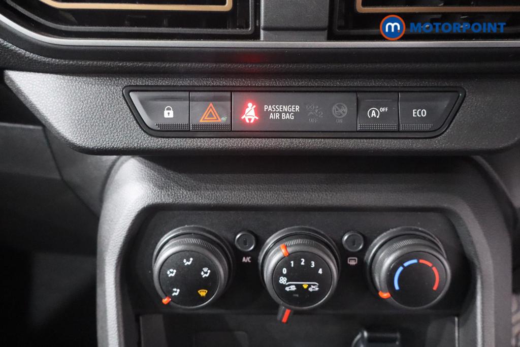 Dacia Sandero Stepway Expression Manual Petrol Hatchback - Stock Number (1570751) - 5th supplementary image