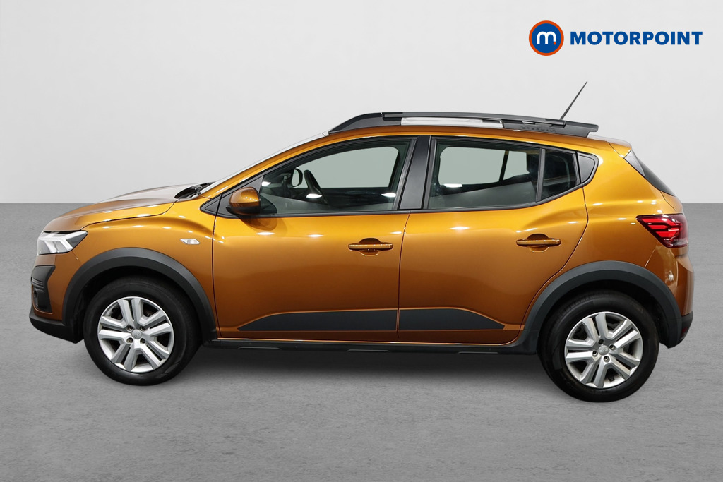 Dacia Sandero Stepway Expression Manual Petrol Hatchback - Stock Number (1570751) - Passenger side