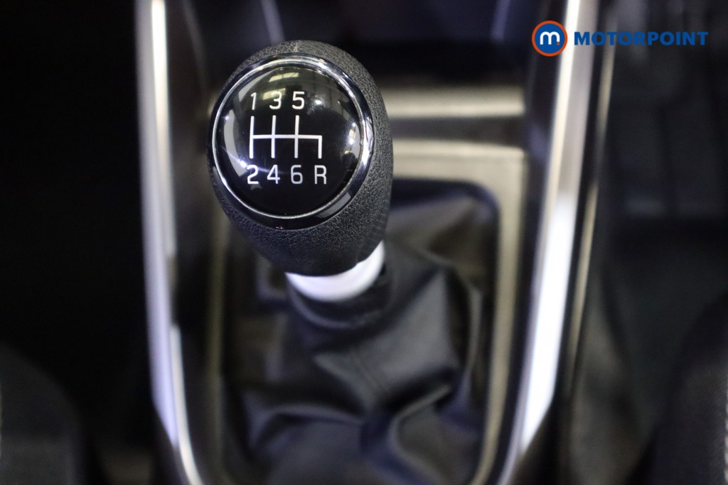 Suzuki Vitara Sz-T Manual Petrol-Electric Hybrid SUV - Stock Number (1570799) - 5th supplementary image