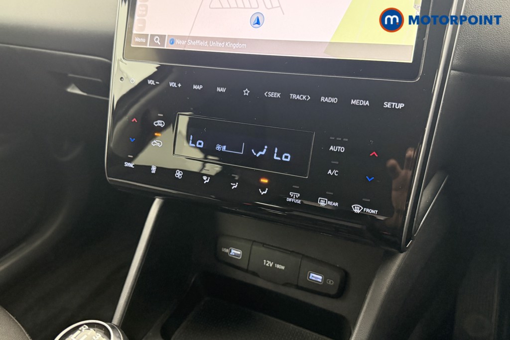 Hyundai Tucson Se Connect Manual Petrol SUV - Stock Number (1570804) - 4th supplementary image