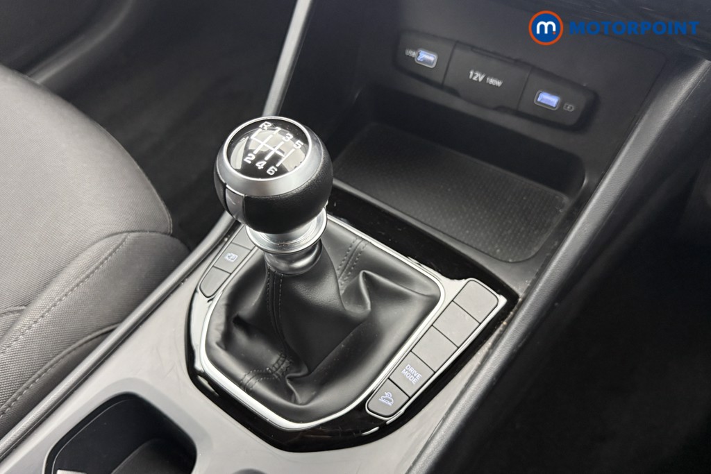 Hyundai Tucson Se Connect Manual Petrol SUV - Stock Number (1570804) - 5th supplementary image