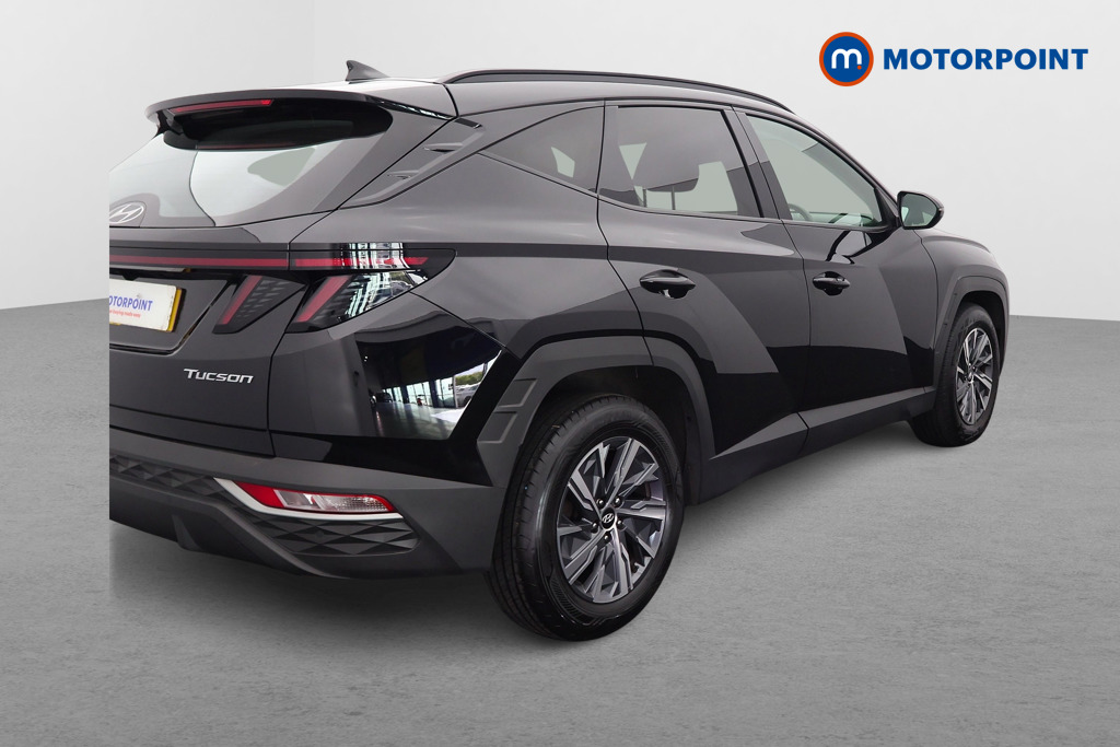 Hyundai Tucson Se Connect Manual Petrol SUV - Stock Number (1570804) - Drivers side rear corner
