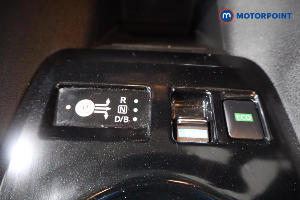 Nissan Leaf Tekna Automatic Electric Hatchback - Stock Number (1570811) - 7th supplementary image