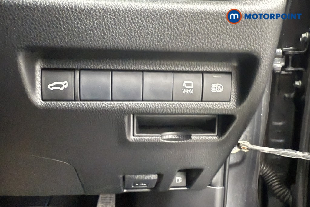 Toyota Rav4 Dynamic Automatic Petrol-Electric Hybrid SUV - Stock Number (1570886) - 13th supplementary image