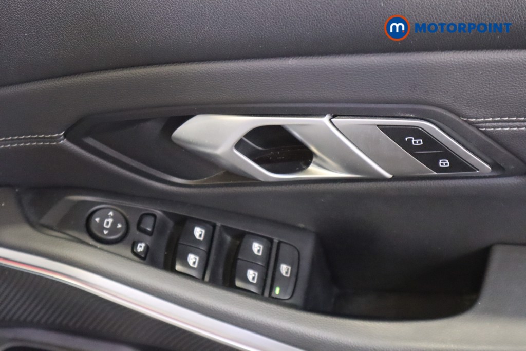 BMW 3 Series Sport Automatic Petrol Saloon - Stock Number (1571121) - 14th supplementary image