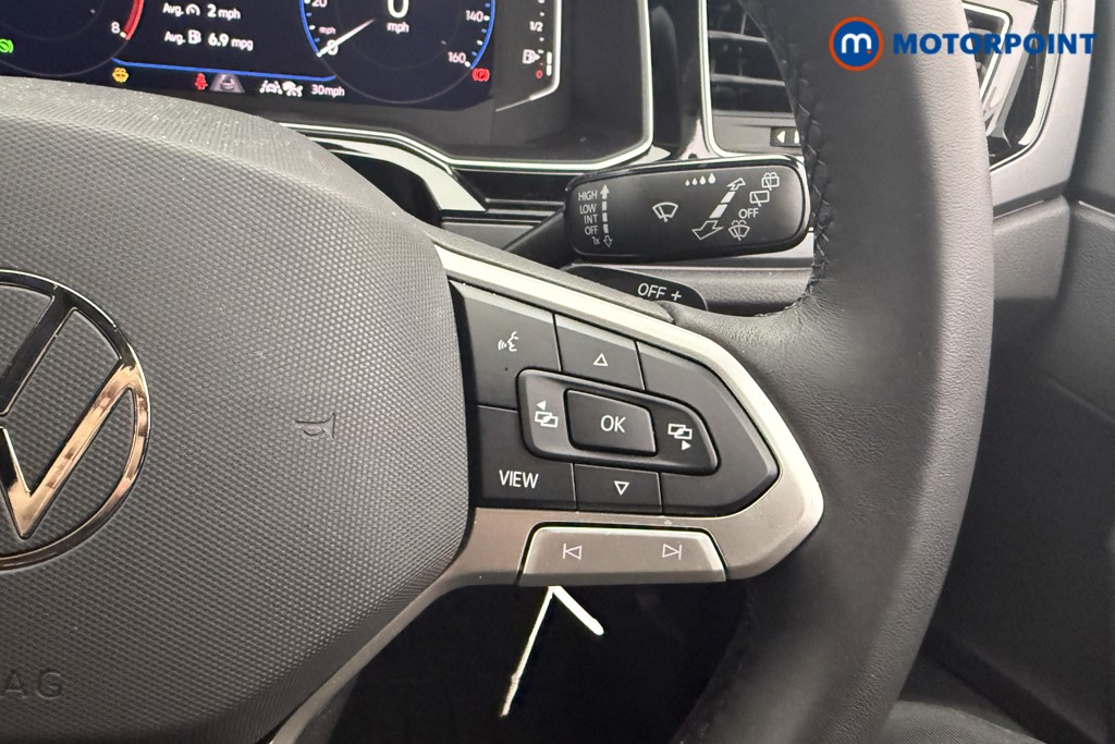 Volkswagen Polo R-Line Automatic Petrol Hatchback - Stock Number (1571512) - 11th supplementary image