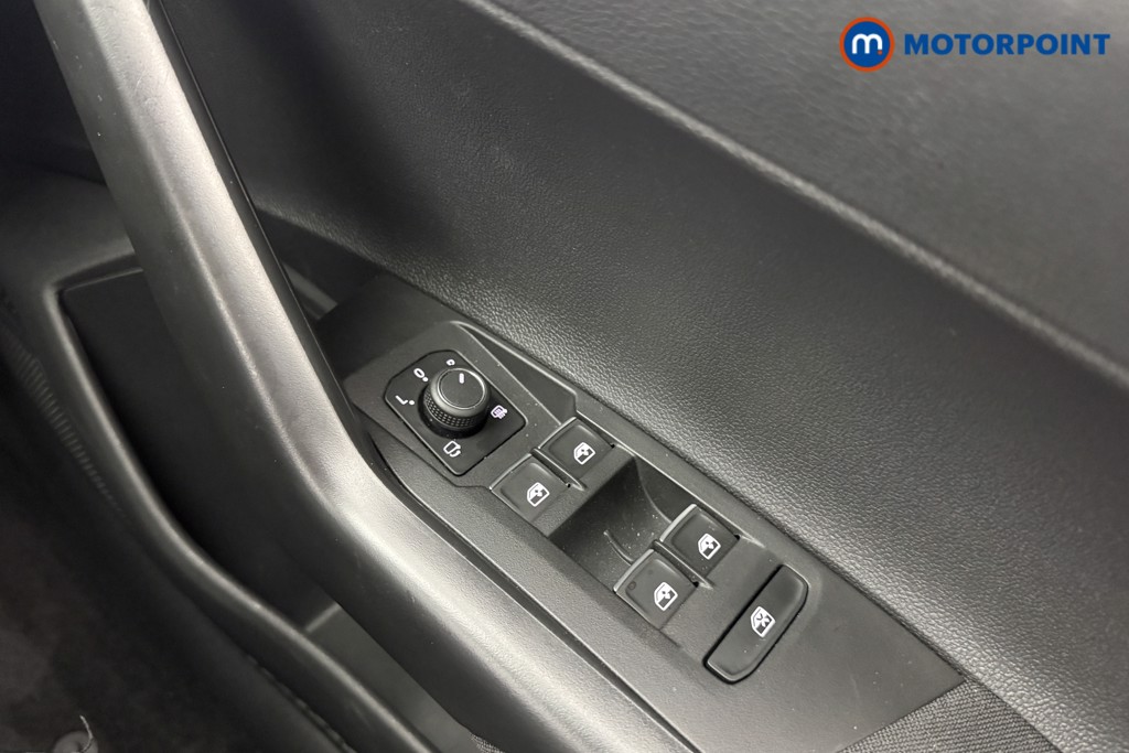 Volkswagen Polo R-Line Automatic Petrol Hatchback - Stock Number (1571512) - 13th supplementary image