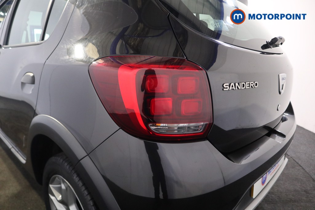 Dacia Sandero Stepway Essential Manual Petrol Hatchback - Stock Number (1571520) - 16th supplementary image