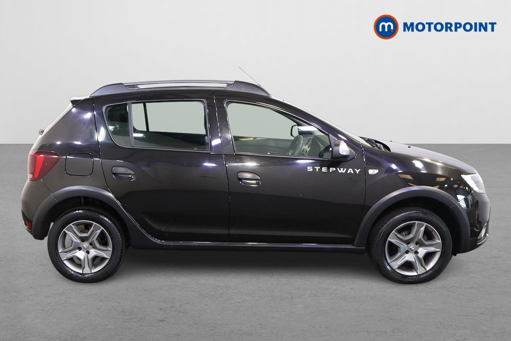Dacia Sandero Stepway Essential Manual Petrol Hatchback - Stock Number (1571520) - Drivers side