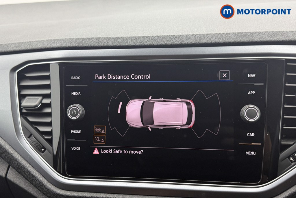 Volkswagen T-Roc Active Manual Petrol SUV - Stock Number (1571528) - 13th supplementary image