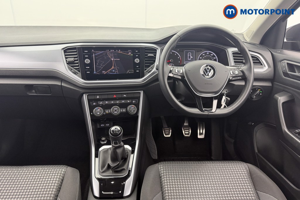 Volkswagen T-Roc Active Manual Petrol SUV - Stock Number (1571528) - 1st supplementary image