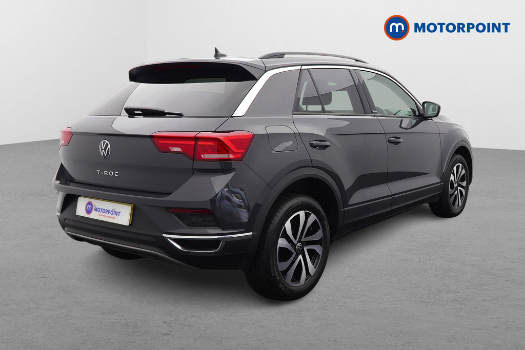 Volkswagen T-Roc Active Manual Petrol SUV - Stock Number (1571528) - Drivers side rear corner