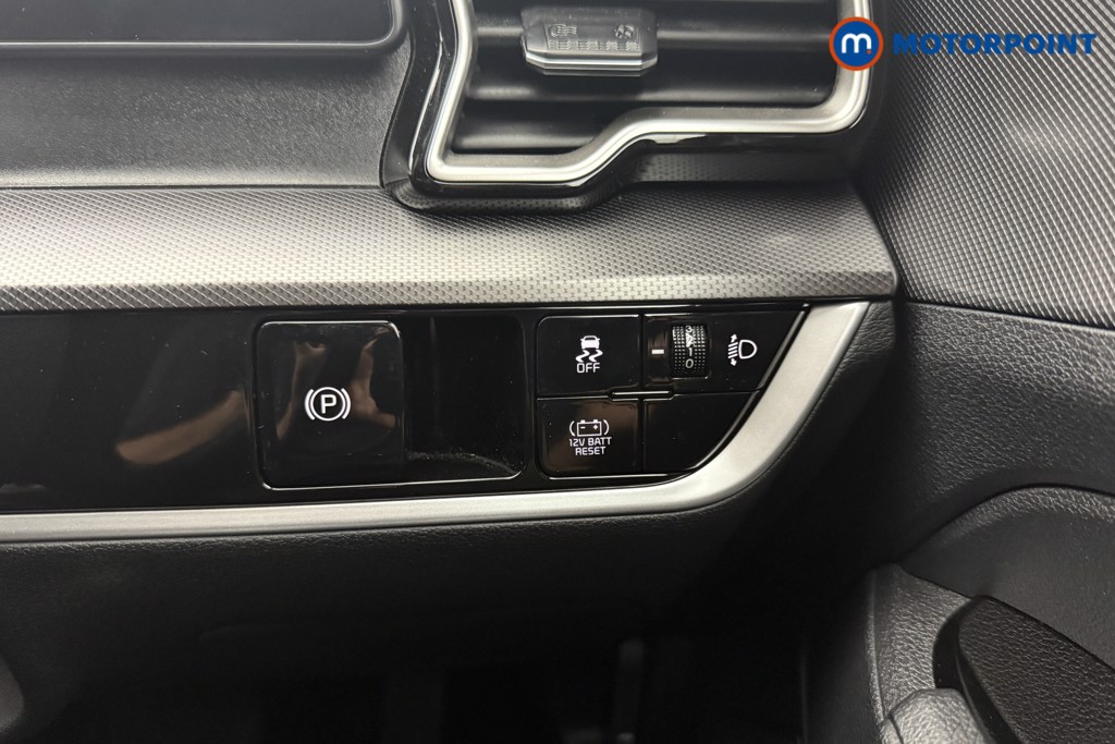 KIA Sportage 3 Automatic Petrol-Electric Hybrid SUV - Stock Number (1571688) - 12th supplementary image