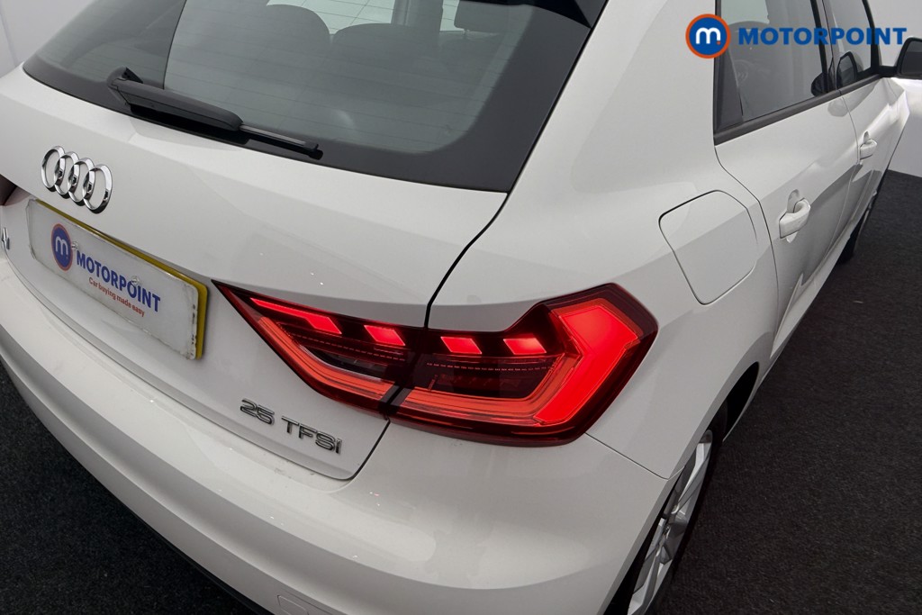 Audi A1 Technik Manual Petrol Hatchback - Stock Number (1571727) - 20th supplementary image