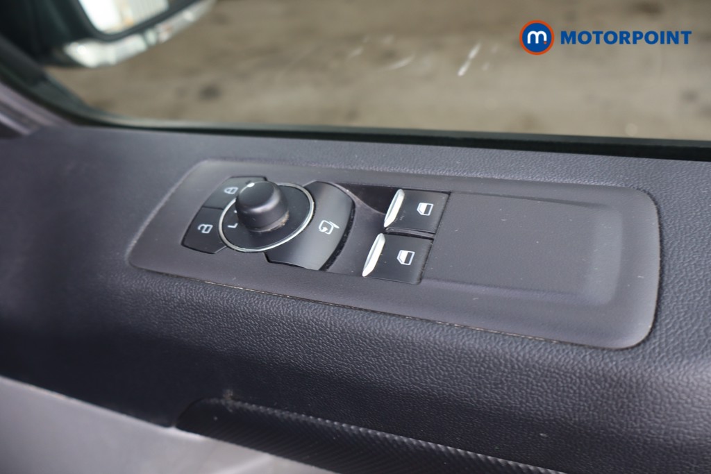 Ford Transit Custom Limited Manual Diesel Panel Van - Stock Number (1571850) - 11th supplementary image