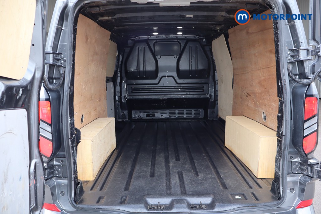 Ford Transit Custom Limited Manual Diesel Panel Van - Stock Number (1571850) - 24th supplementary image